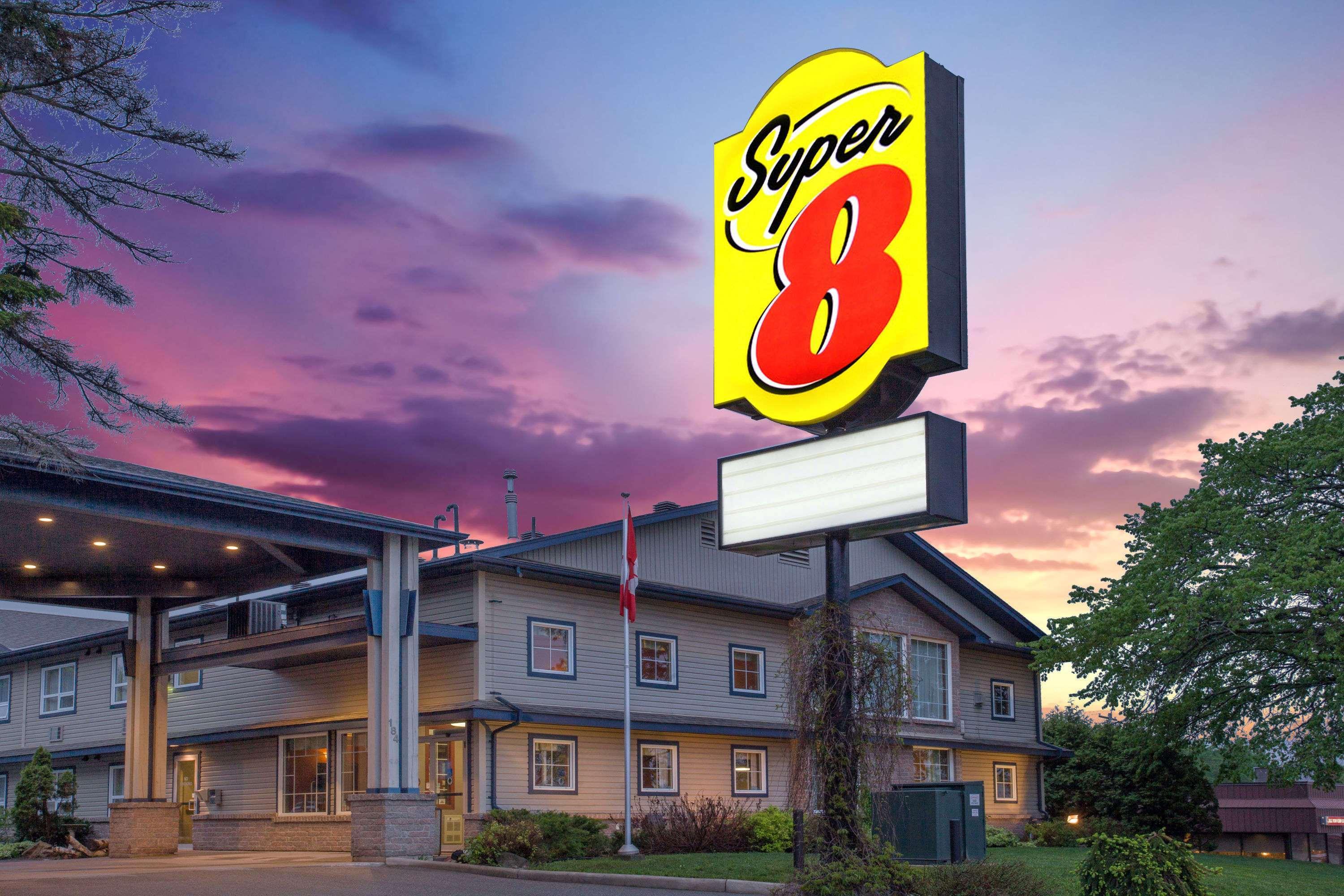 Super 8 By Wyndham Sault Ste Marie On Ξενοδοχείο Εξωτερικό φωτογραφία